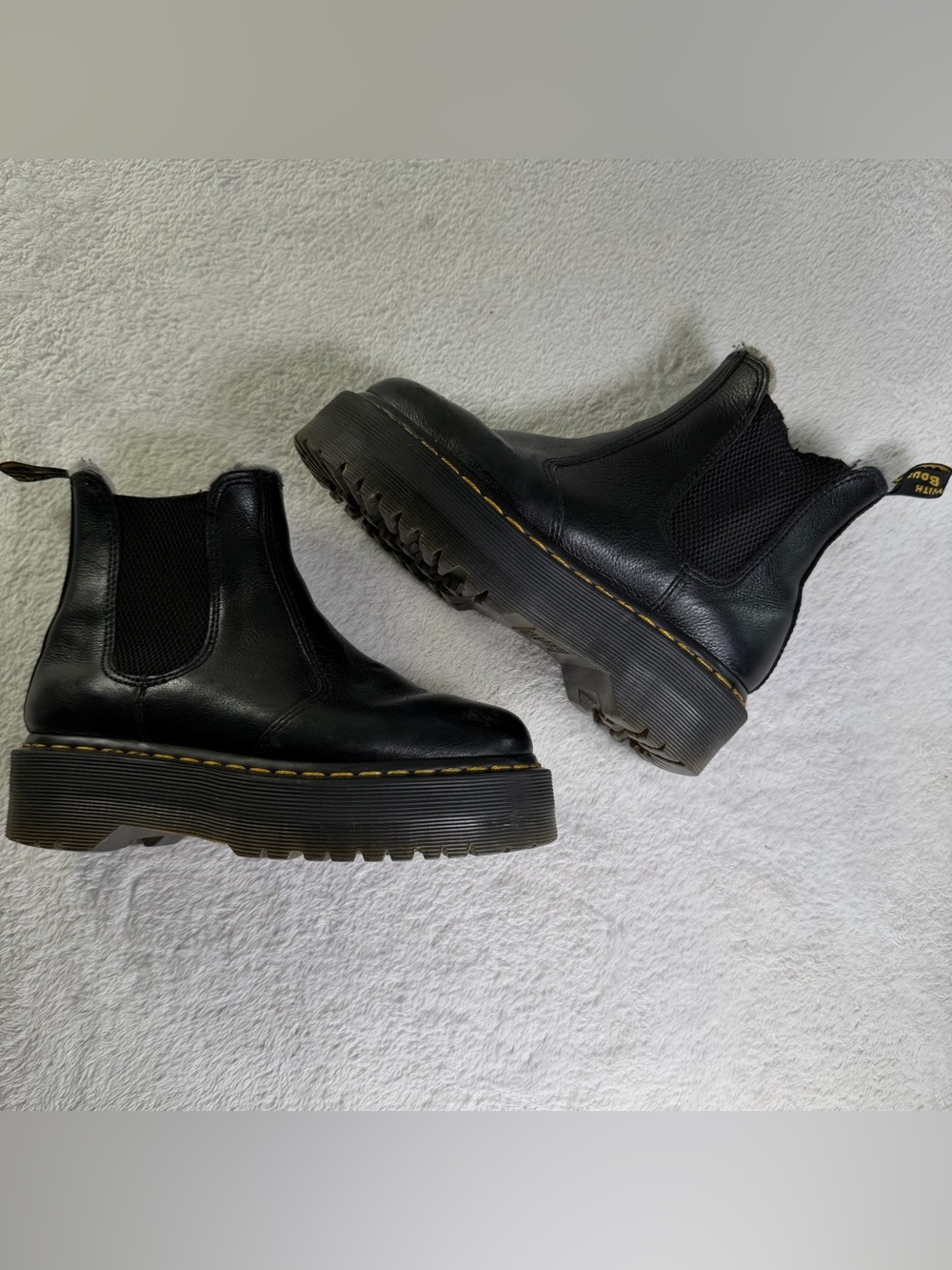Dr. Martens 2976 Quad FL Black Platform Chelsea Boots Women’s 5